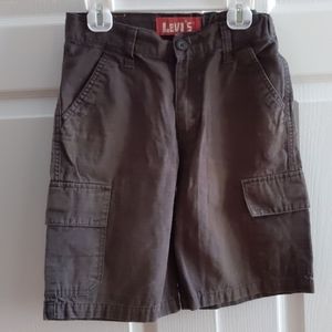 6/$20 Levi's boys' short (sz 10)